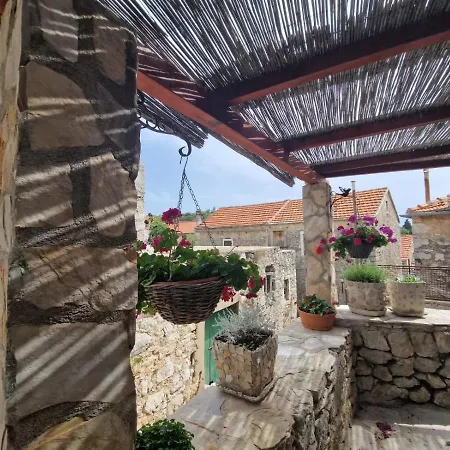 Nyaraló Family House Veliko Grablje